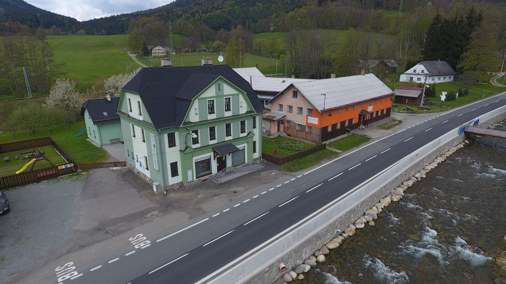 Apartmanove Ubytovani V Koutech Loučná nad Desnou Exterior foto